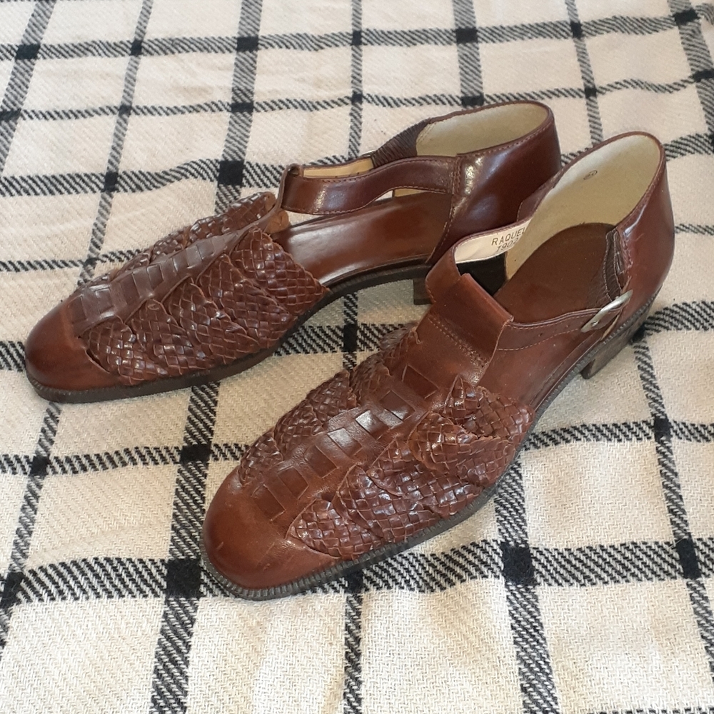 G.H.Bass & Co classic sandals
